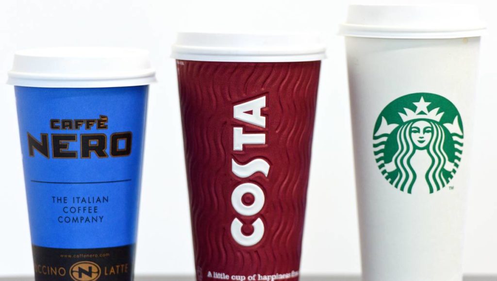 De las tazas take away personalizadas a la idea de los 10 millones de euros. Starbucks sigue su cruzada por el medio ambiente