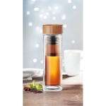 Botellas personalizadas vidrio borosilicato con infusor 420ml TeaBoo color transparente vista bodegón