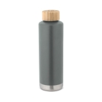 Botella de acero con tapa de bambú y franja metalizada 640ml Ultimate color gris oscuro