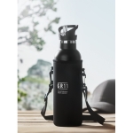 Botella termo con bolsa de transporte y dos tapones 700ml Adventure color negro vista bodegón principal