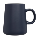 Taza de cerámica con forma de jarra de 450ml Wide Base color azul marino vista lateral