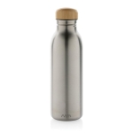 Botella de acero inoxidable reciclado con tapón de bambú 600ml color plateado segunda vista