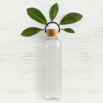 Botella de tritán con tapa de bambú y asa de transporte 1L