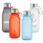 Botella de plástico reciclado estilo mate con mosquetón 350ml