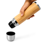 Botella térmica de acero con recubrimiento de bambú y capacidad 420ml color plateado vista detalle 1