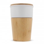 Vaso de cerámica con detalles de bambú y tapa a presión color blanco tercera vista