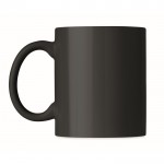 Mugs de cerámica personalizados en color color negro cuarta vista