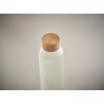 Botella de vidrio para imprimir a todo color con tapa de bambú 650ml color blanco transparente vista fotografía cuarta vista