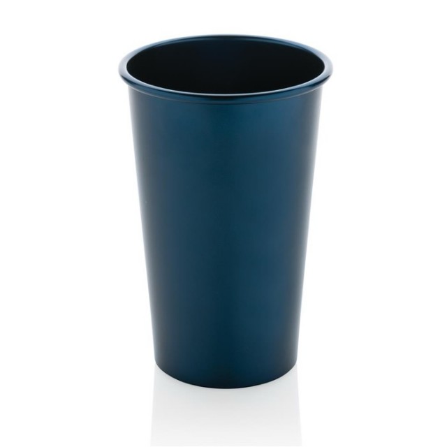 Vasos de aluminio reciclado con diseño simple y práctico 450ml