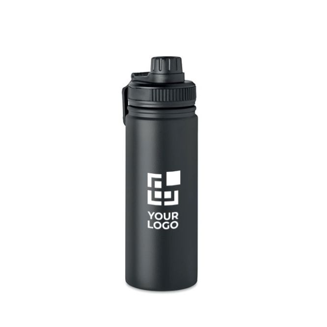 Botellas deportivas aisladas con boquilla